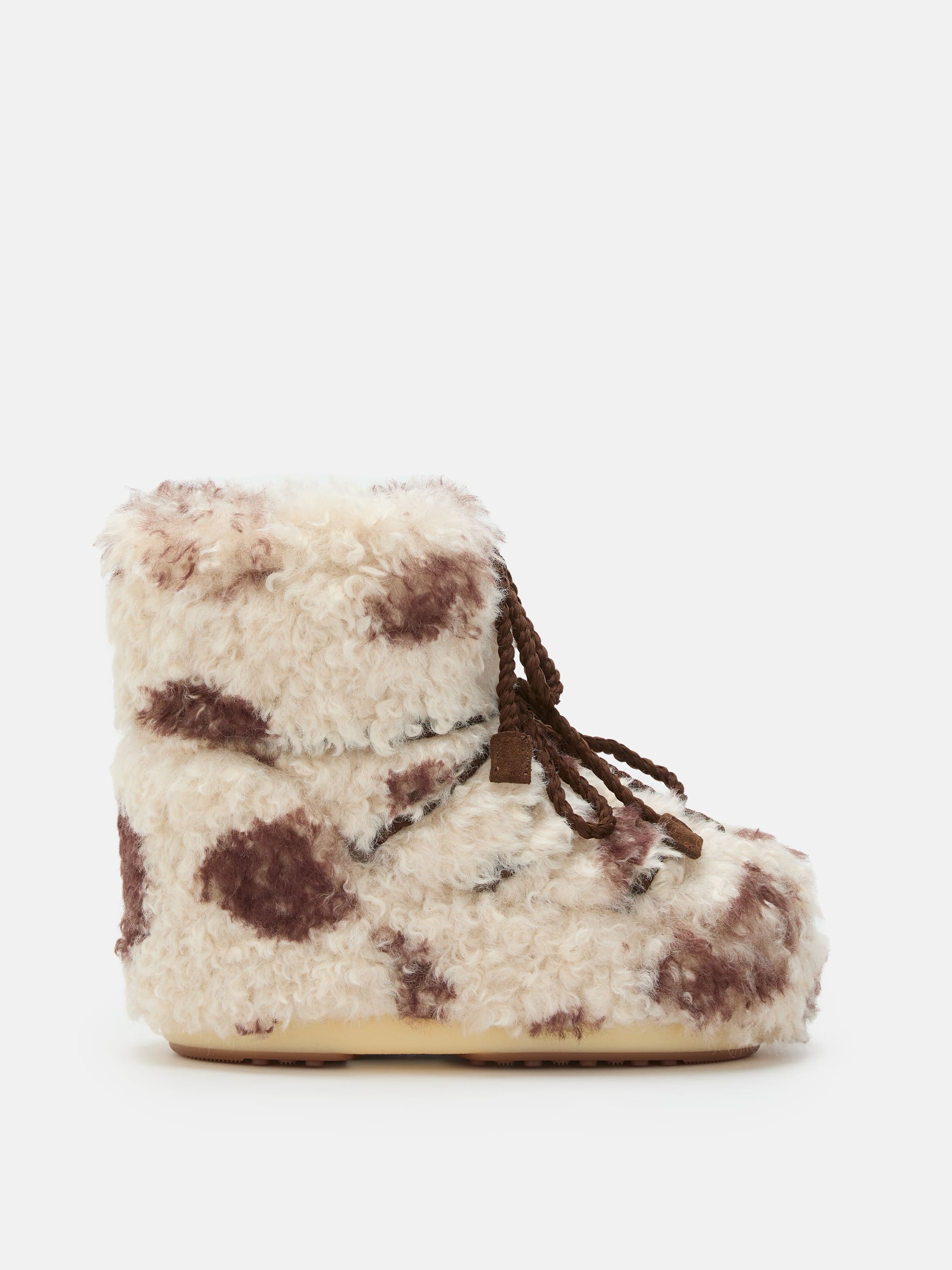BOTA FOLHETA BAIXA COM ESTAMPA DE VACA ICON