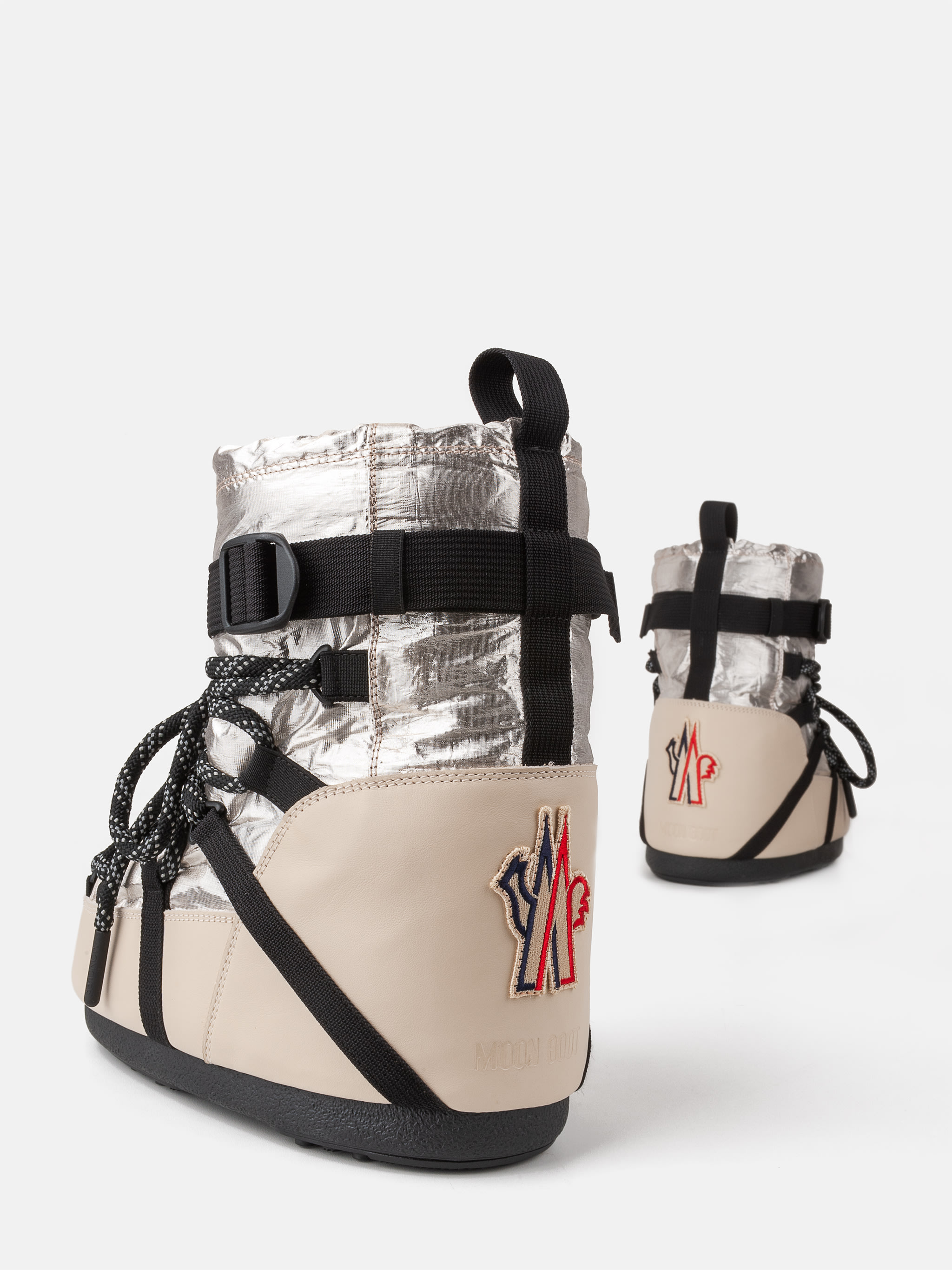 MOON BOOT X MONCLER GRENOBLE ICON LOW OURO CLARO METÁLICO