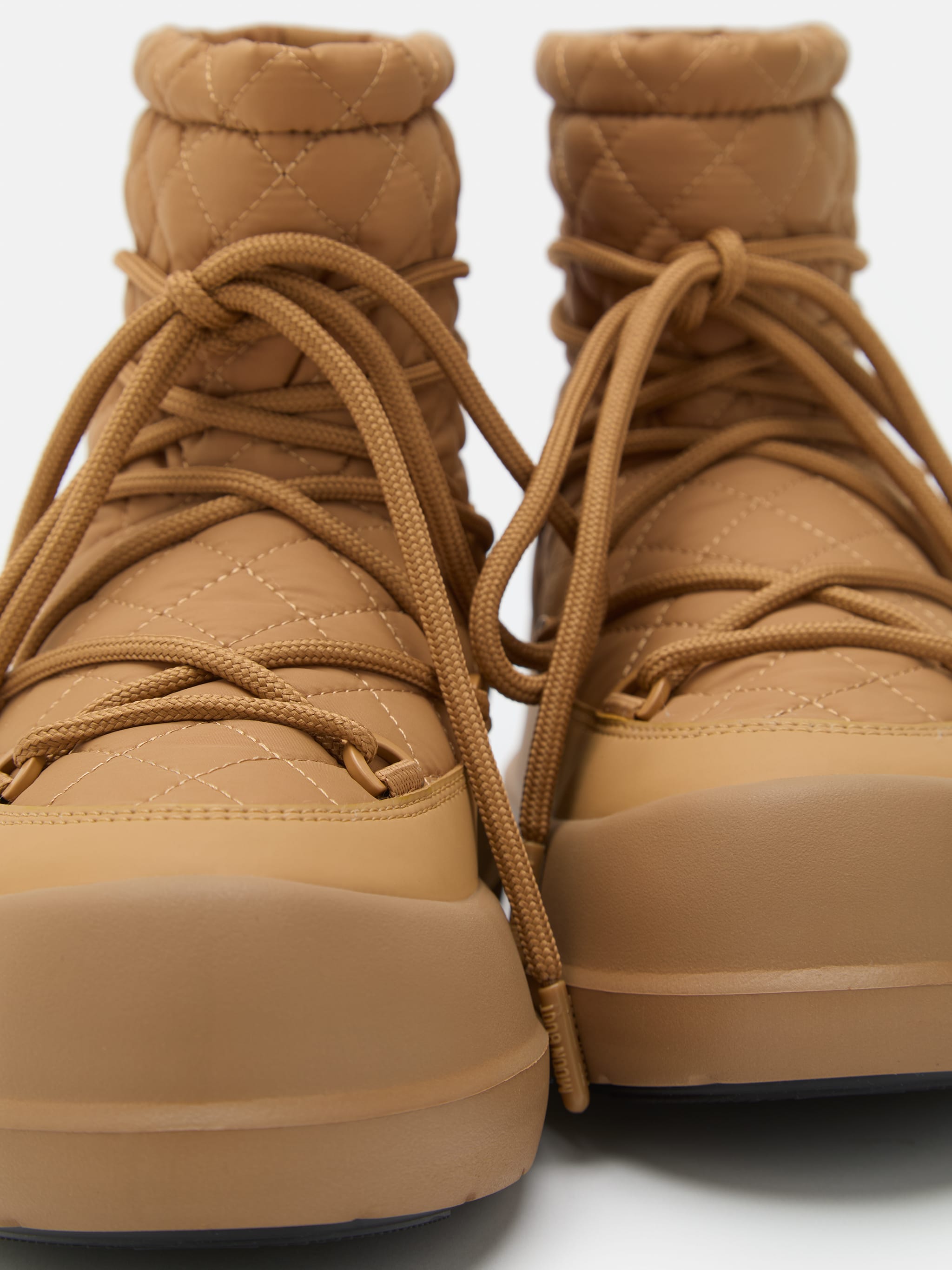 BOTA MEZZALUNA MÉDIA CAMELO ESTAMPADA
