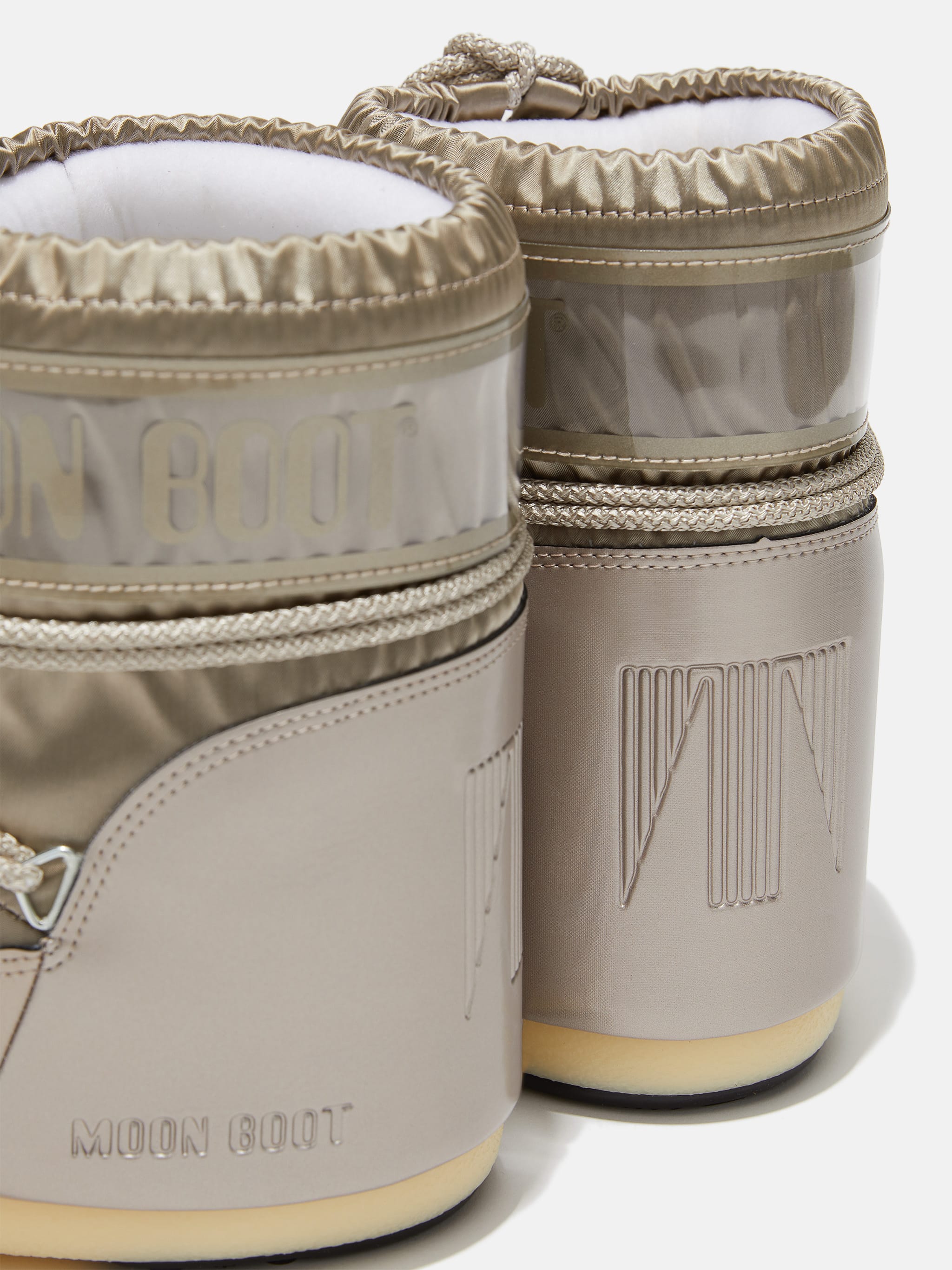 BOTAS PLATINA SATINADO ICON LOW GLANCE
