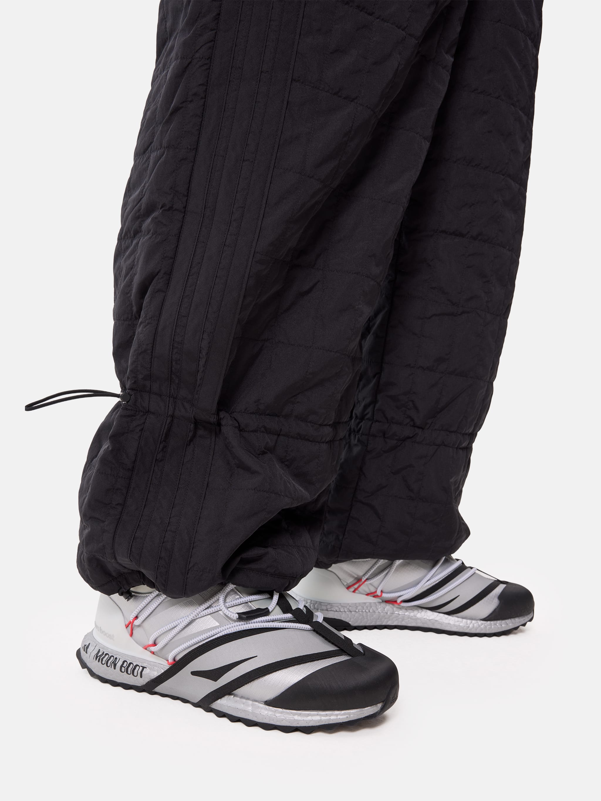 TÊNIS ADIDAS X MOON BOOT MATTE SILVER ULTRABOOST 1.0 BAIXOS