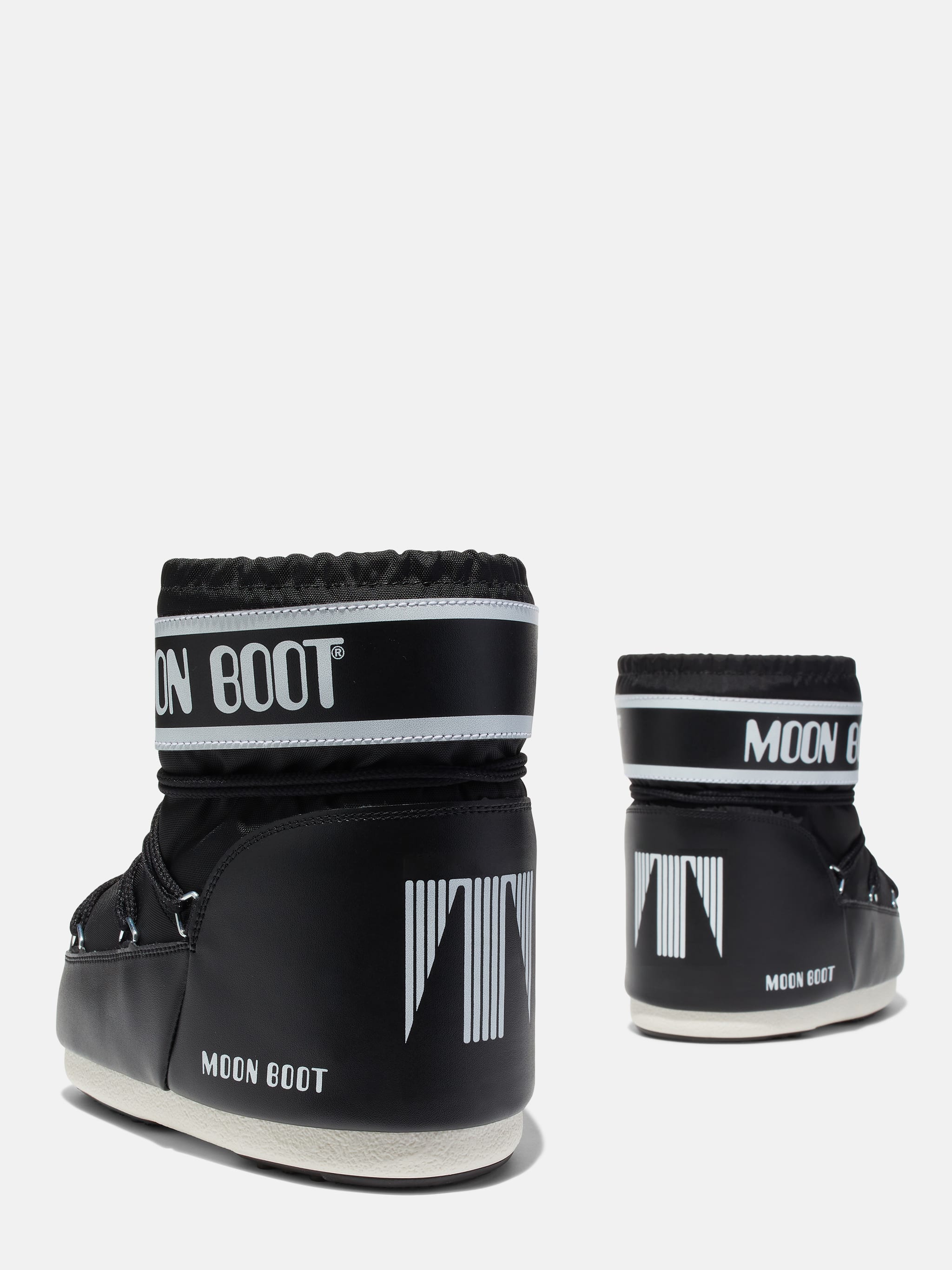 BOTAS ICON LOW PRETAS EM NYLON