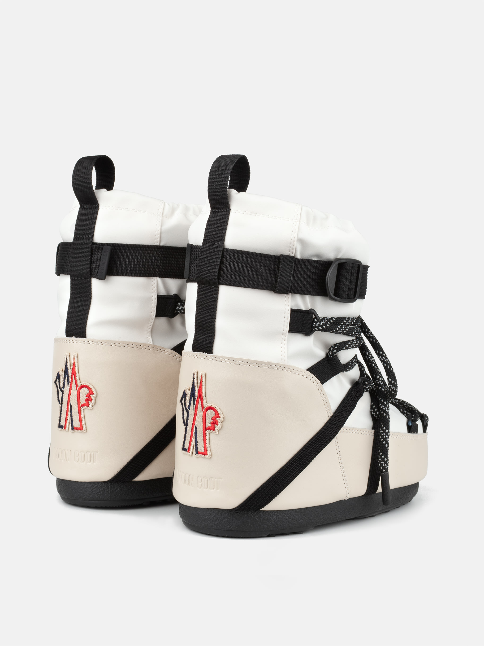 BOTAS MOON BOOT X MONCLER GRENOBLE ICON LOW BRANCAS