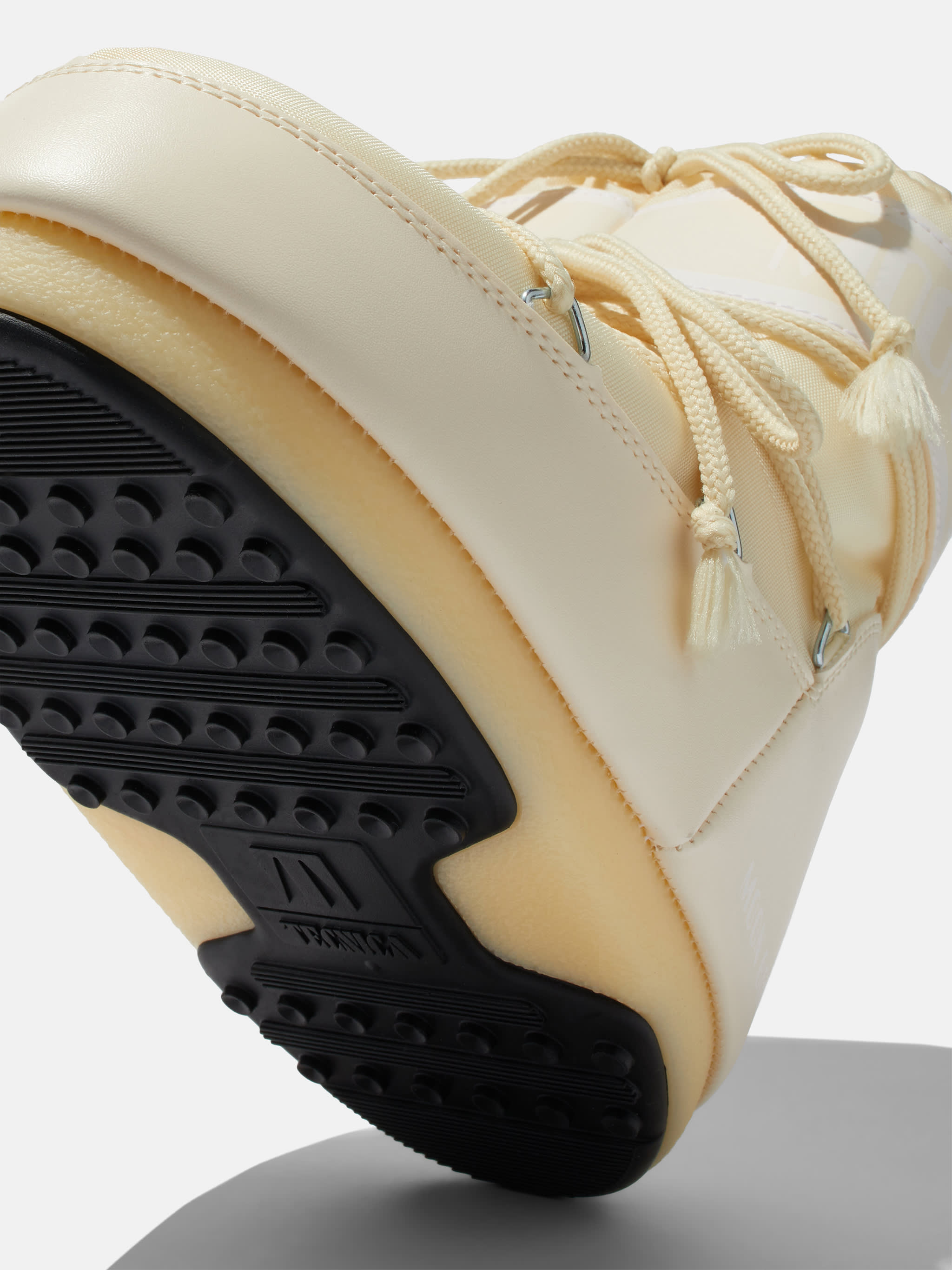 BOTA DE NÁILON CREME ICON BAIXA